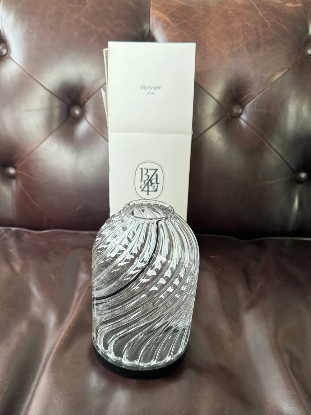DIPTYQUE EUC Photophore Torsade Glass Candle Holder in Clear with Black Base - Picture 7 of 7